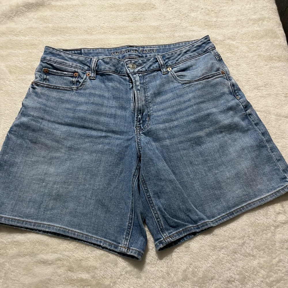 American Eagle Outfitters Light Blue Denim Shorts